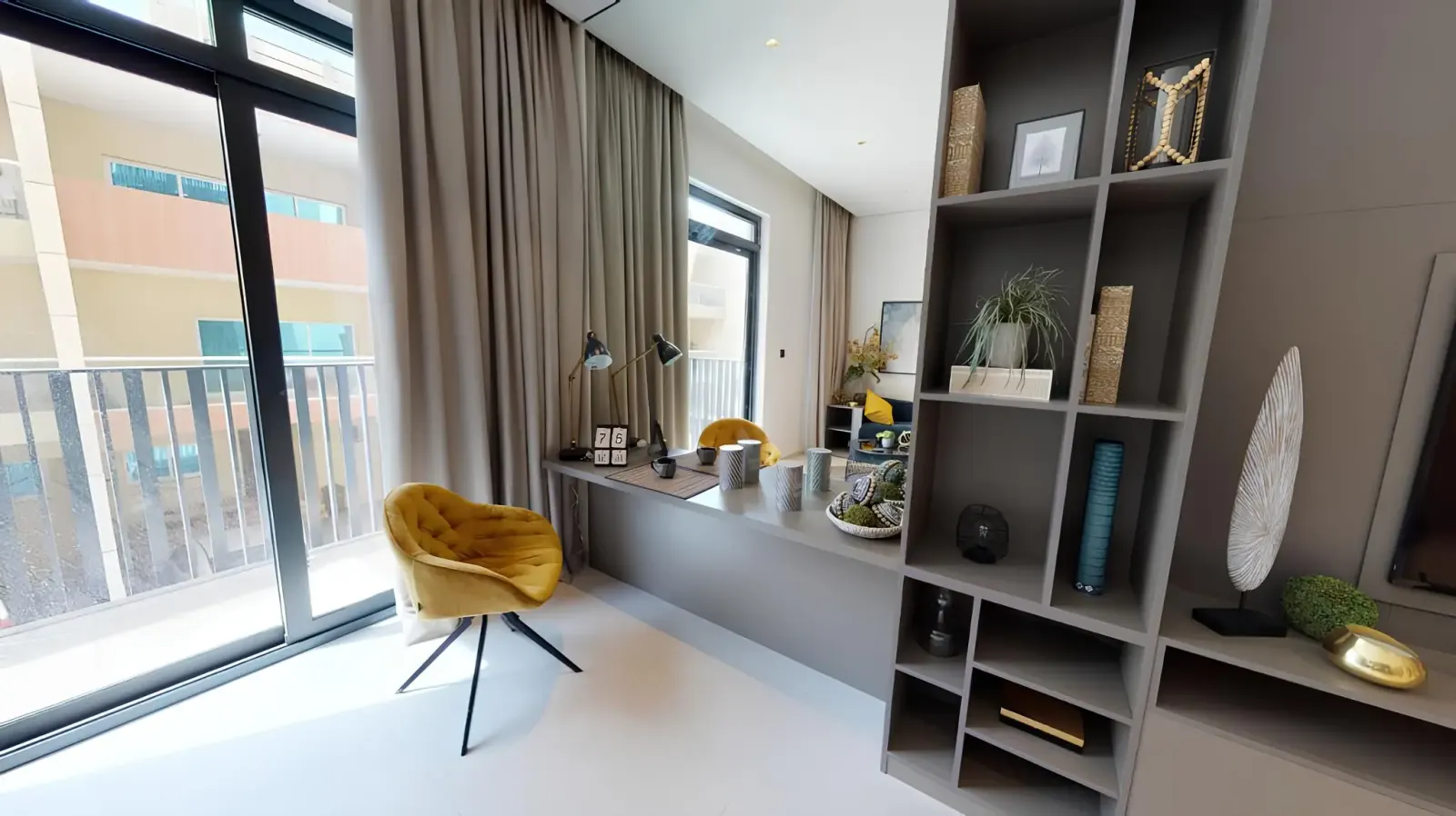Beverly Residence — view 3