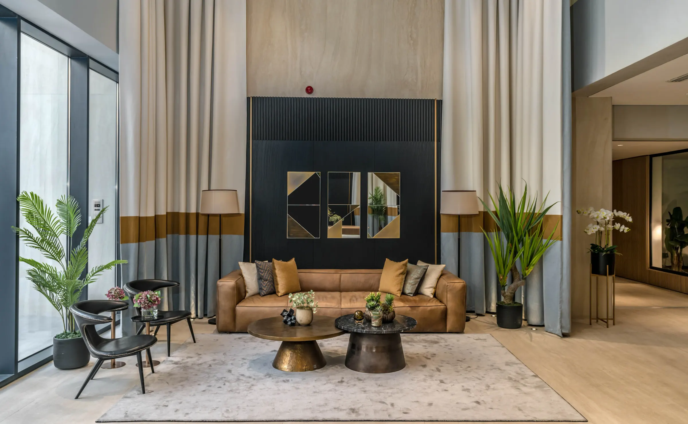 Beverly Residence — view 7