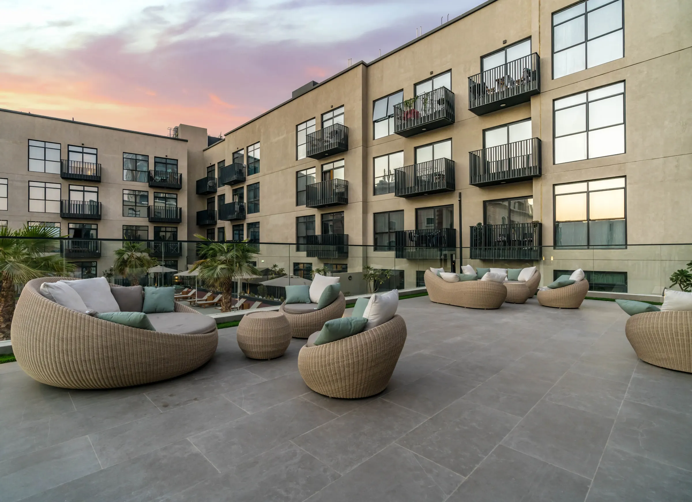 Beverly Residence — view 10