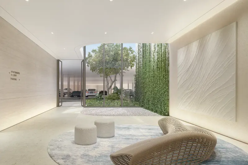 Elara — view 9