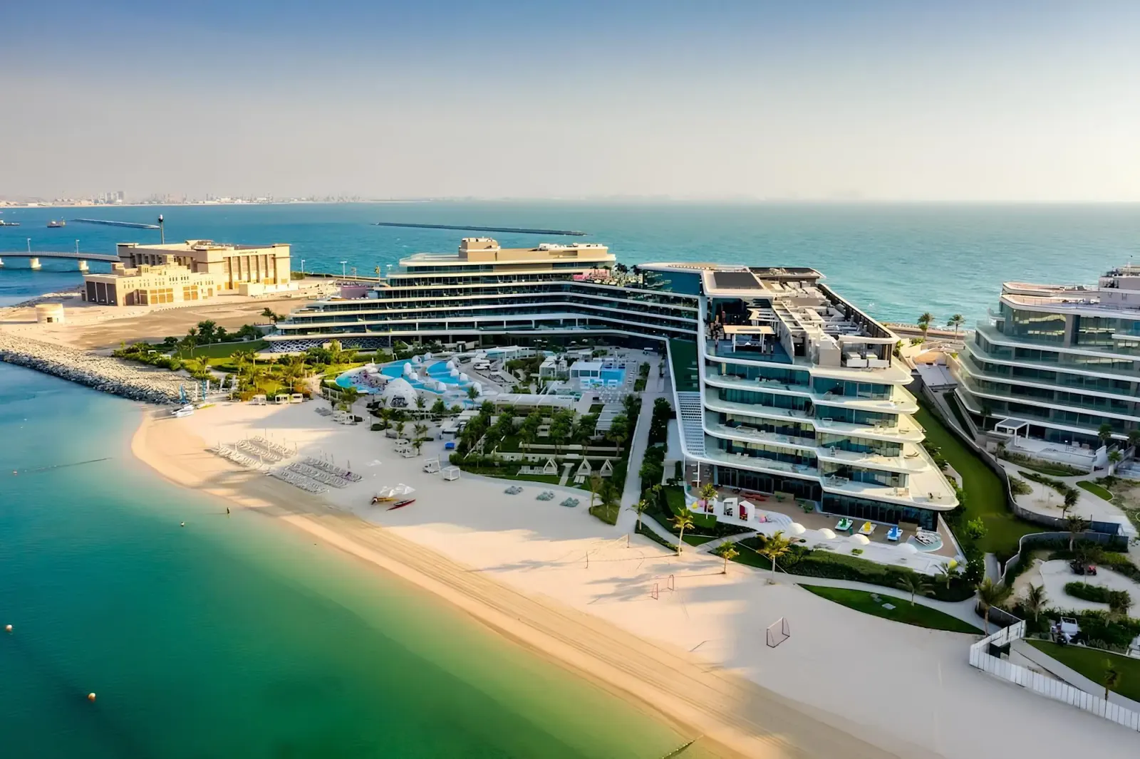 W Residences Dubai — view 3
